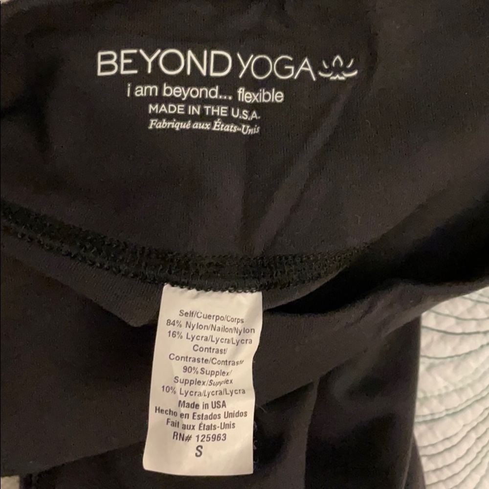 Beyond yoga Twist of Fate black legging Small - Picture 12 of 12